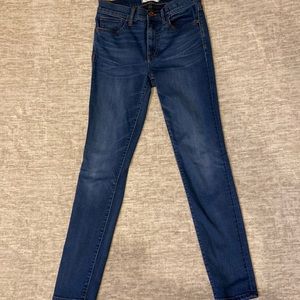 Madewell 9” Mid-rise road-tripped Jeans SZ 27